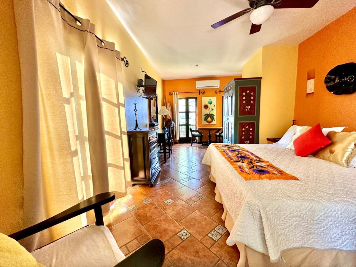 La Villa Del Ensueno Boutique Hotel Tlaquepaque Eksteriør billede
