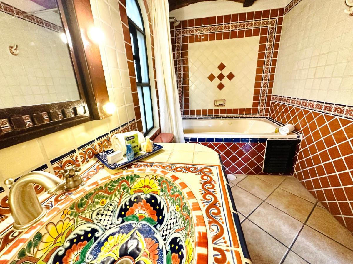 La Villa Del Ensueno Boutique Hotel Tlaquepaque Eksteriør billede